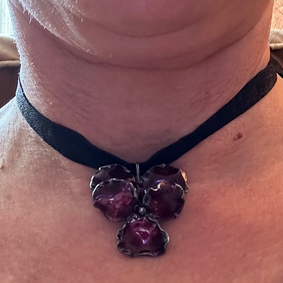 Madina Visconti Panzè Choker in Silver with Cherry - Picture 4 of 4